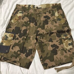 Men's Camouflage Cargo Shorts